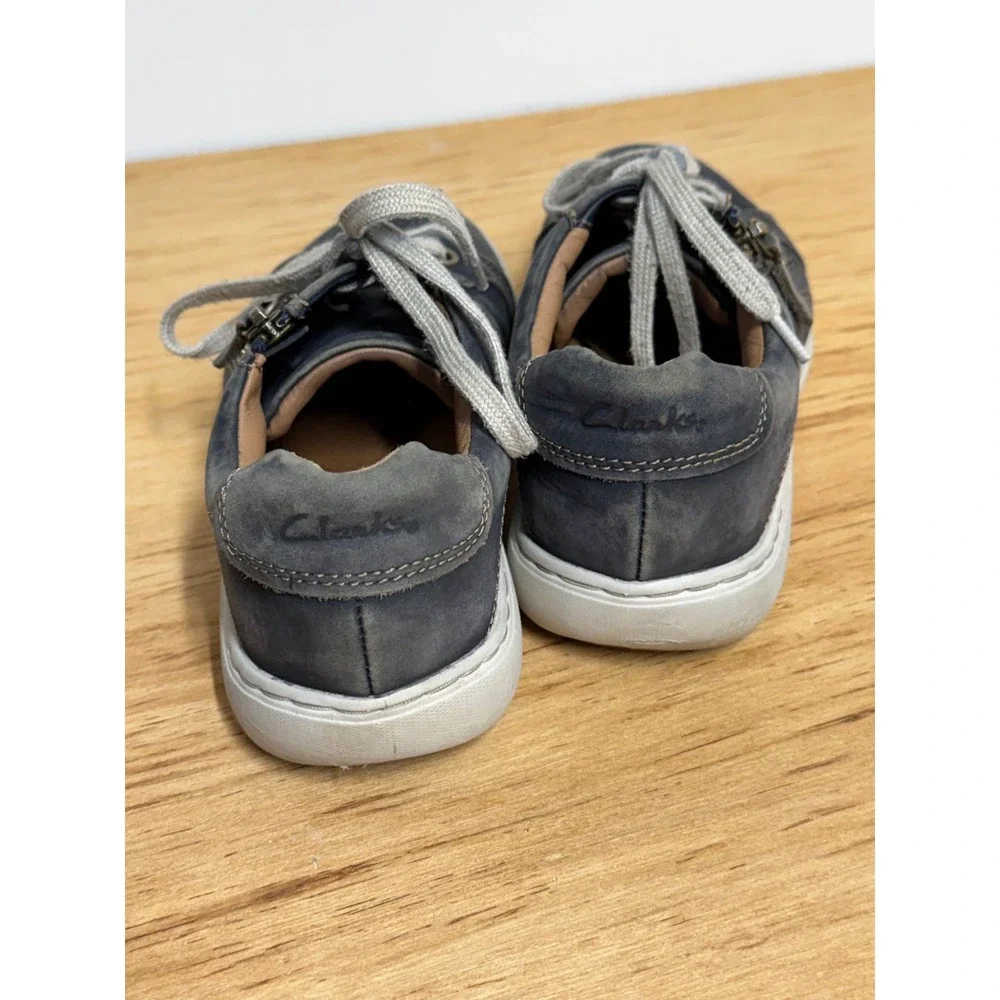 Clarks Un Rio Zip Navy Blue Nubuck Leather Sneakers‎ Womens 7 W Wide
